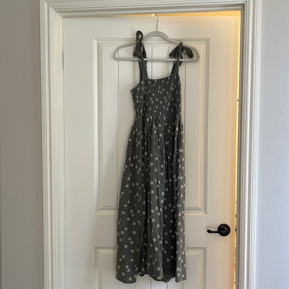 Rylee and Cru dress
